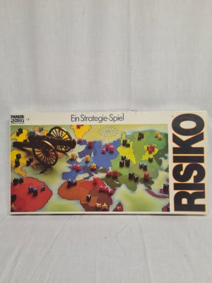 RISIKO - Ein Strategie-Spiel - alte große Ausgabe von Parker