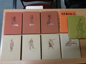 Konvolut / Sammlung Reiseberichte / ethnologische Weltreisen in 8 +1 Büchern (komplett – alles im Deutschen Erschienene): Band 1 bis 3: Afrika - Traum […]