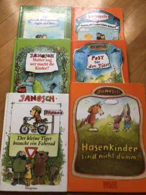 gebrauchtes Buch – Janosch – 6 xxx Janosch  ...der kleine Tiger braucht ein Fahrrad .Post für den Tiger .Mutter sag wer macht die Kinder.Komm ,wir finden einen Schatz .Ich mach dich gesund sagte der Bär .Hasenkinder sind nicht dumm