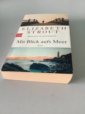 gebrauchtes Buch – Elizabeth Strout – Mit Blick aufs Meer - Roman