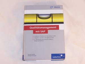 gebrauchtes Buch – Hölzer, Michael; Schramm, Michael – Qualitätsmanagement mit SAP