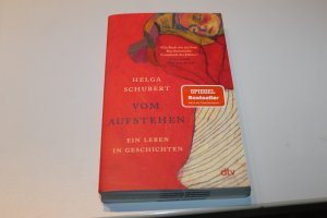 gebrauchtes Buch – Helga Schubert – Vom Aufstehen - ein Leben in Geschichten