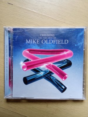 gebrauchter Tonträger – Mike Oldfield – Two sides - the very best of Mike Oldfield