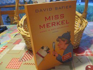 gebrauchtes Buch – David Safier – Miss Merkel: Mord in der Uckermark - Band 1 --