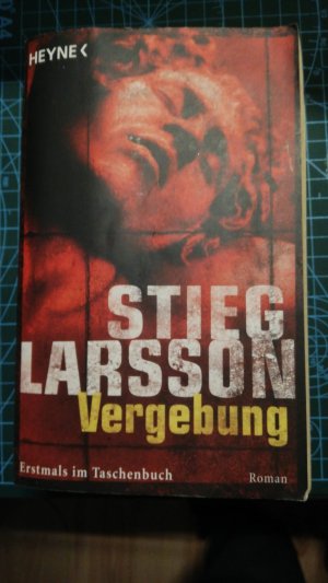 gebrauchtes Buch – Stieg Larsson – Vergebung (3)