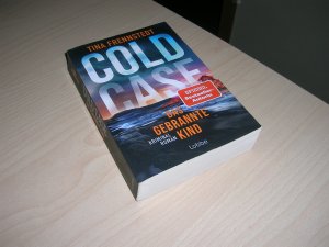 gebrauchtes Buch – Tina Frennstedt – COLD CASE - Das gebrannte Kind