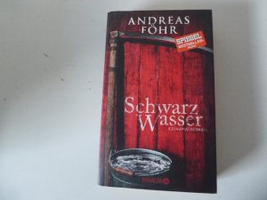 gebrauchtes Buch – Andreas Föhr – Schwarzwasser. Kriminalroman. TB