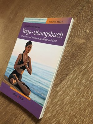 gebrauchtes Buch – Anna Elisabeth Röcker – Yoga-Übungsbuch