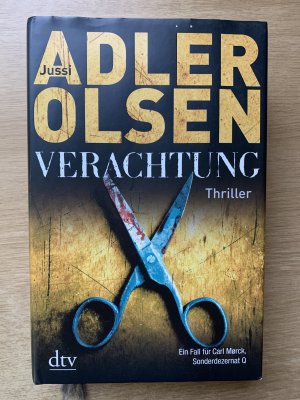 gebrauchtes Buch – Jussi Adler-Olsen – Verachtung - Der vierte Fall für Carl Morck, Sonderdezernat Q, Thriller