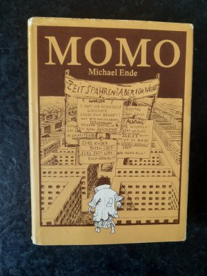 gebrauchtes Buch – Michael Ende – Momo oder die seltsame Geschichte von den Zeit-Dieben und von dem Kind, das den Menschen die gestohlene Zeit zurückbrachte. Ein Märchen-Roman.