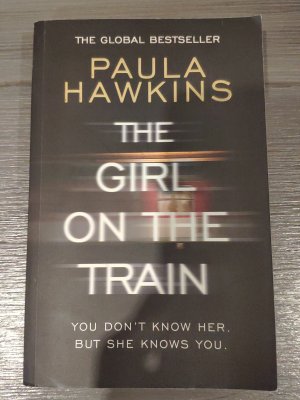 gebrauchtes Buch – Paula Hawkins – The girl on the train