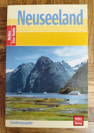 gebrauchtes Buch – Peter Hinze, Ainslie Talbot – Nelles Tour Guide - Neuseeland