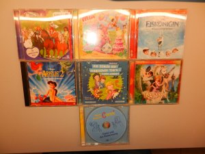 7x CD Hörbuch Paket: Disney Die Eiskönigin - Völlig Unverfroren + Disney Rapunzel - Neu verföhnt + Mia and me - Eine Geburtstagsparty für Mia + Horse Club - Die geheimnisvolle Truhe + Disney Arielle Die Meerjungfrau 2 - Sehnsucht nach dem Meer + Die Schule der magischen Tiere - voller Löcher!  + Meine Freundin Conny - Conni und das Klassencamp