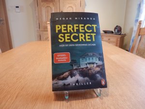 gebrauchtes Buch – Megan Miranda – Perfect secret - hier ist dein Geheimnis sicher - Thriller