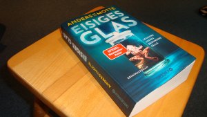 gebrauchtes Buch – de la Motte – Eisiges Glas - Leonore Askers besondere Fälle. Kriminalroman | Band 2 der schwedischen Bestseller-Krimi-Reihe I »Ein fesselnder Pageturner« Göteborgs-Posten