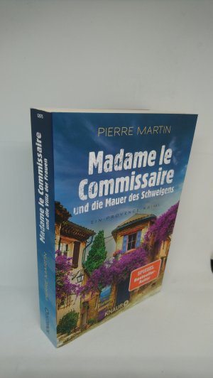 gebrauchtes Buch – Martin, Pierre – Madame le Commissaire und die Mauer des Schweigens - ein Provence-Krimi