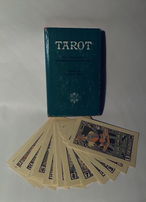 Tarot   ------     MIT ALLEN 23 KARTEN   -----    Die zweiundzwanzig 22 Bewußtseinsstufen des Menschen erläutert von Elisabeth Haich