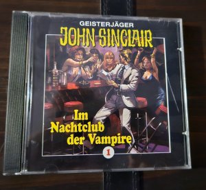 gebrauchtes Hörbuch – Jason Dark – John Sinclair 1 - Im Nachtclub der Vampire