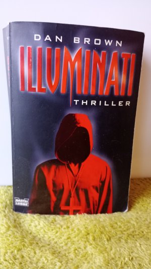 gebrauchtes Buch – Dan Brown – Illuminati - [Thriller]