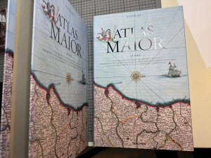 gebrauchtes Buch – Joan Blaeu – Atlas maior of 1665 - Trilinguale Ausgabe