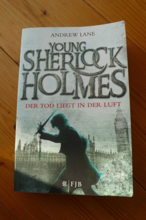 gebrauchtes Buch – Andrew Lane – Young Sherlock Holmes - Der Tod liegt in der Luft