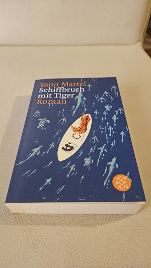 gebrauchtes Buch – Yann Martel – Schiffbruch mit Tiger