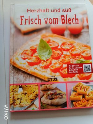 gebrauchtes Buch – k.a. – Frisch vom Blech - Herzhaft und süß