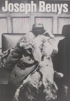 "Nr. 7 joseph beuys. foto: staeck/ steidl". Signierte Postkarte.