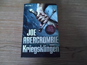 gebrauchtes Buch – Joe Abercrombie – Kriegsklingen