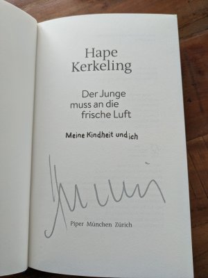 gebrauchtes Buch – Hape Kerkeling – Der Junge muss an die frische Luft - meine Kindheit und ich