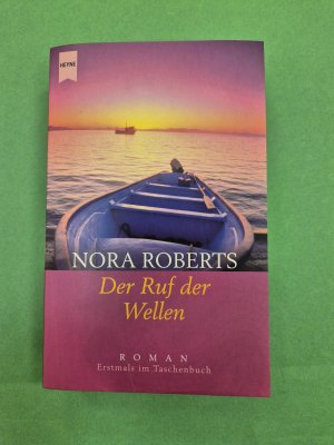 gebrauchtes Buch – Nora Roberts – Der Ruf der Wellen