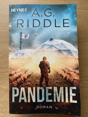 Pandemie - Roman