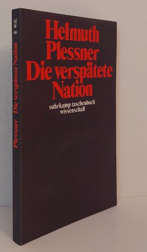 gebrauchtes Buch – Helmuth Plessner – Die verspätete Nation