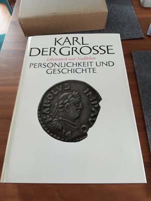 Karl der Grosse. Lebenswerk und Nachleben. Band I: Persönlichkeit und Geschichte. Herausgegeben von Helmut Beumann