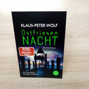 gebrauchtes Buch – Klaus-Peter Wolf – Ostfriesennacht