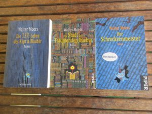 Buchkonvolut - Der Schreckensmeister / Die Stadt der Träumenden Bücher / Die 13 1/2 Leben des Käpt