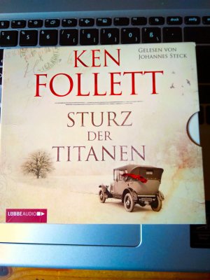 gebrauchtes Hörbuch – Ken Follett – Sturz der Titanen - Die Jahrhundertsaga. Roman 12 CDs