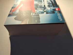 gebrauchtes Buch – Nele Neuhaus – Unter Haien - Roman