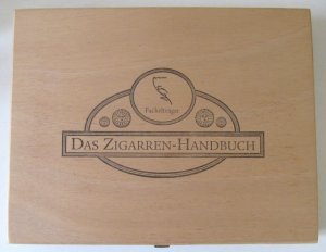 Das Zigarren Handbuch in der Original-Zedernholzkiste