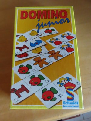 Domino junior Schmidt International