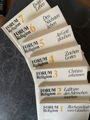 Forum Religion / alle 7 Bücher - siehe Foto