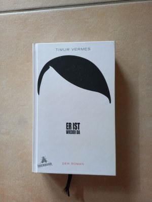 Er ist wieder da - Der Roman