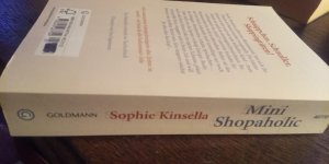 gebrauchtes Buch – Sophie Kinsella – Mini Shopaholic - Roman