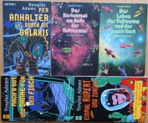 Komplette Trilogie in 5 Einzelbänden: Per Anhalter durch die Galaxis, Das Restaurant am Ende des Universums, Das Leben, das Universum und der ganze Rest […]