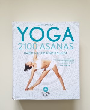 Yoga - 2100 Asanas - Harmonie für Körper & Geist (2016, Zustand gut)