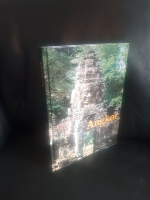 gebrauchtes Buch – Marilia Albanese – Angkor