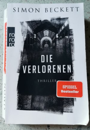 gebrauchtes Buch – Simon Beckett – Die Verlorenen