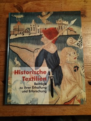 Historische Textilien