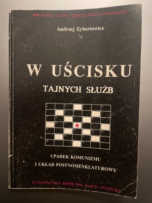 W Uscisku Tajnych Sluzb