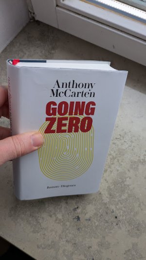 gebrauchtes Buch – Anthony McCarten – Going Zero